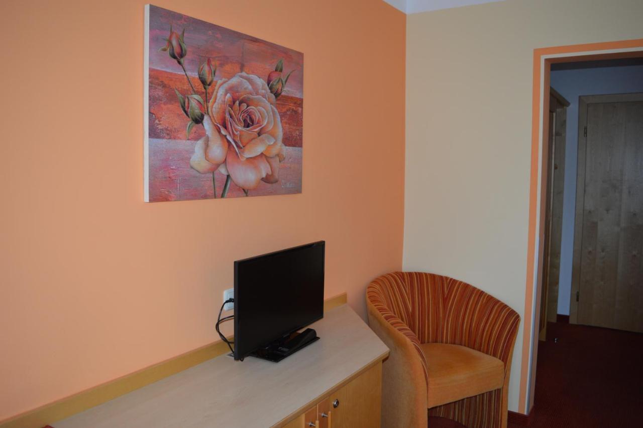 Hotel Tirolerhof Lermoos Zewnętrze zdjęcie