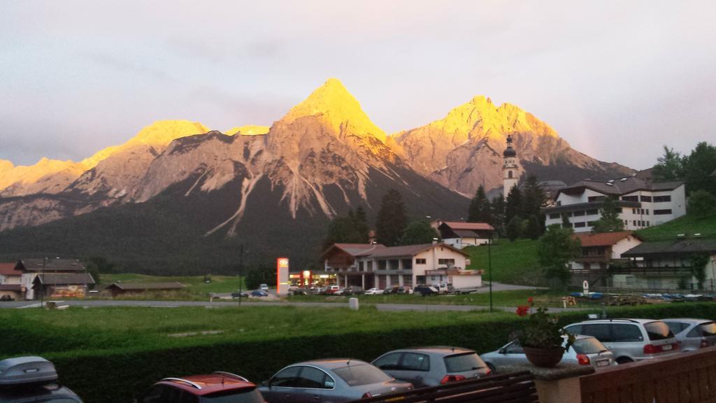 Hotel Tirolerhof Lermoos Pokój zdjęcie