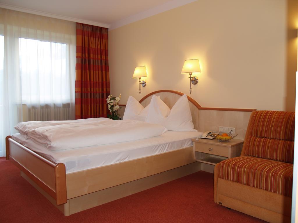 Hotel Tirolerhof Lermoos Pokój zdjęcie